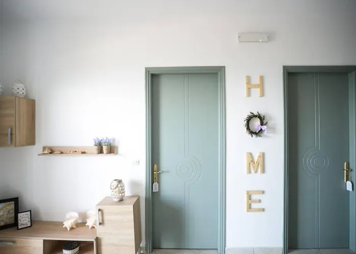 Апартаменты Yolo - Sabbia Katastarion